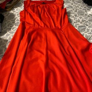 Red sleeveless dress